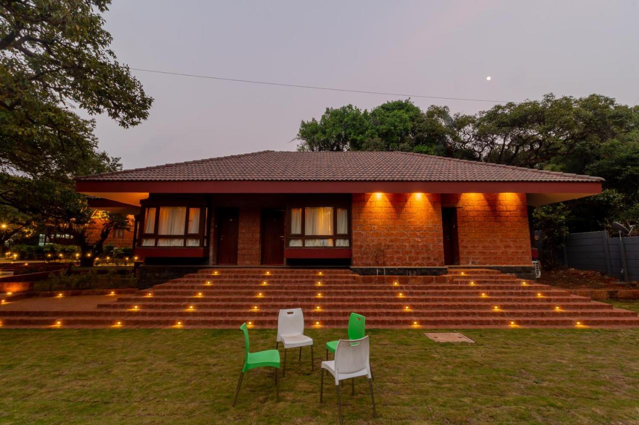 R R Heritage Resort Pure Vegetarian Mahābaleshwar Eksteriør bilde