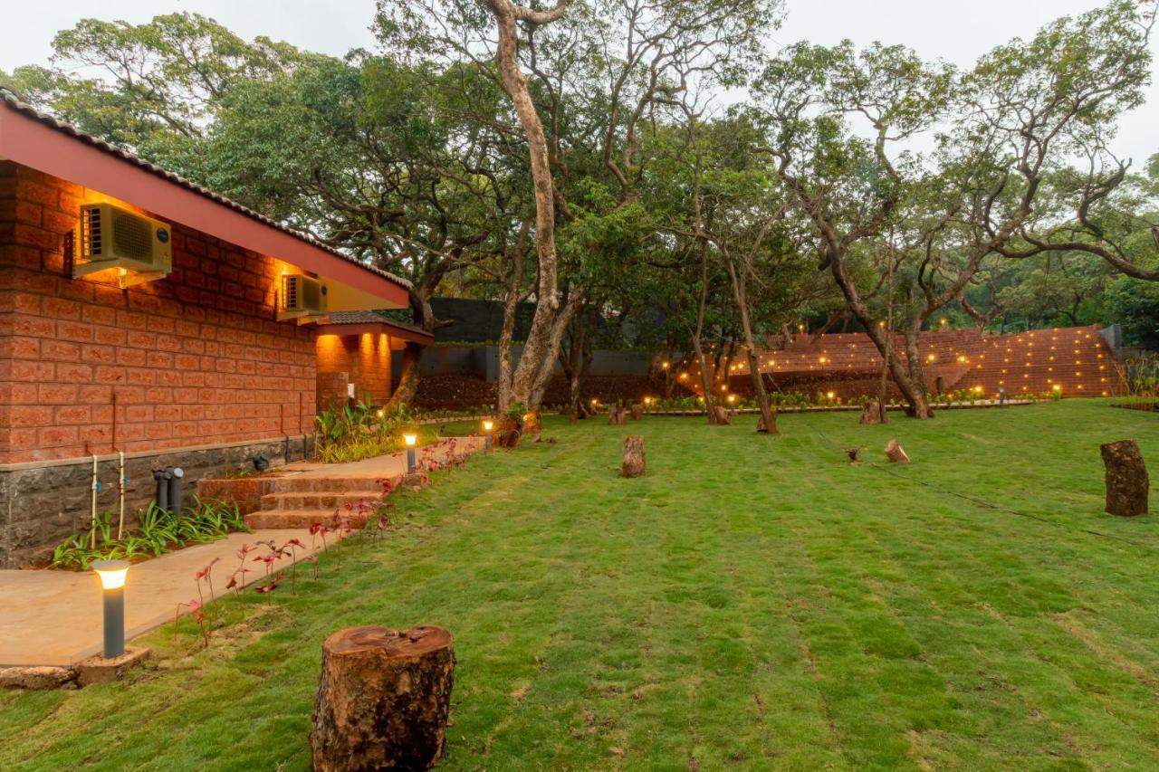R R Heritage Resort Pure Vegetarian Mahābaleshwar Eksteriør bilde